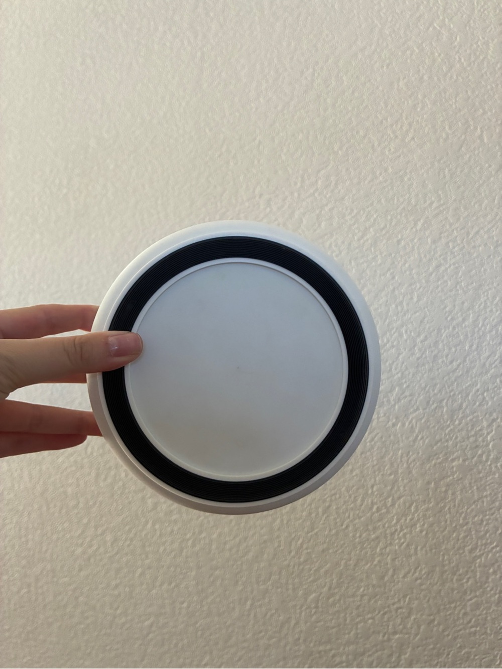 Set of 2 Vintage Style Enamel Pet Bowls Black White Pattern Stainless Rim EUC - Picture 3 of 7